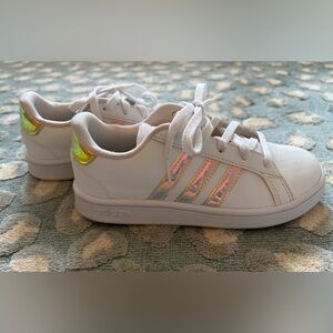 adidas Girls Superstar White Sneakers with Iridescent Accent Stripes